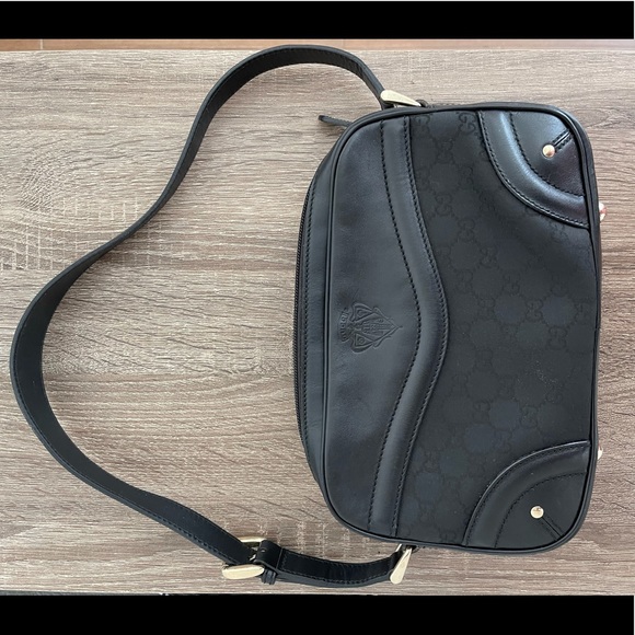 $1150 Rare GUCCI Hysteria GG Logo Top Zip Bag - Picture 10 of 10